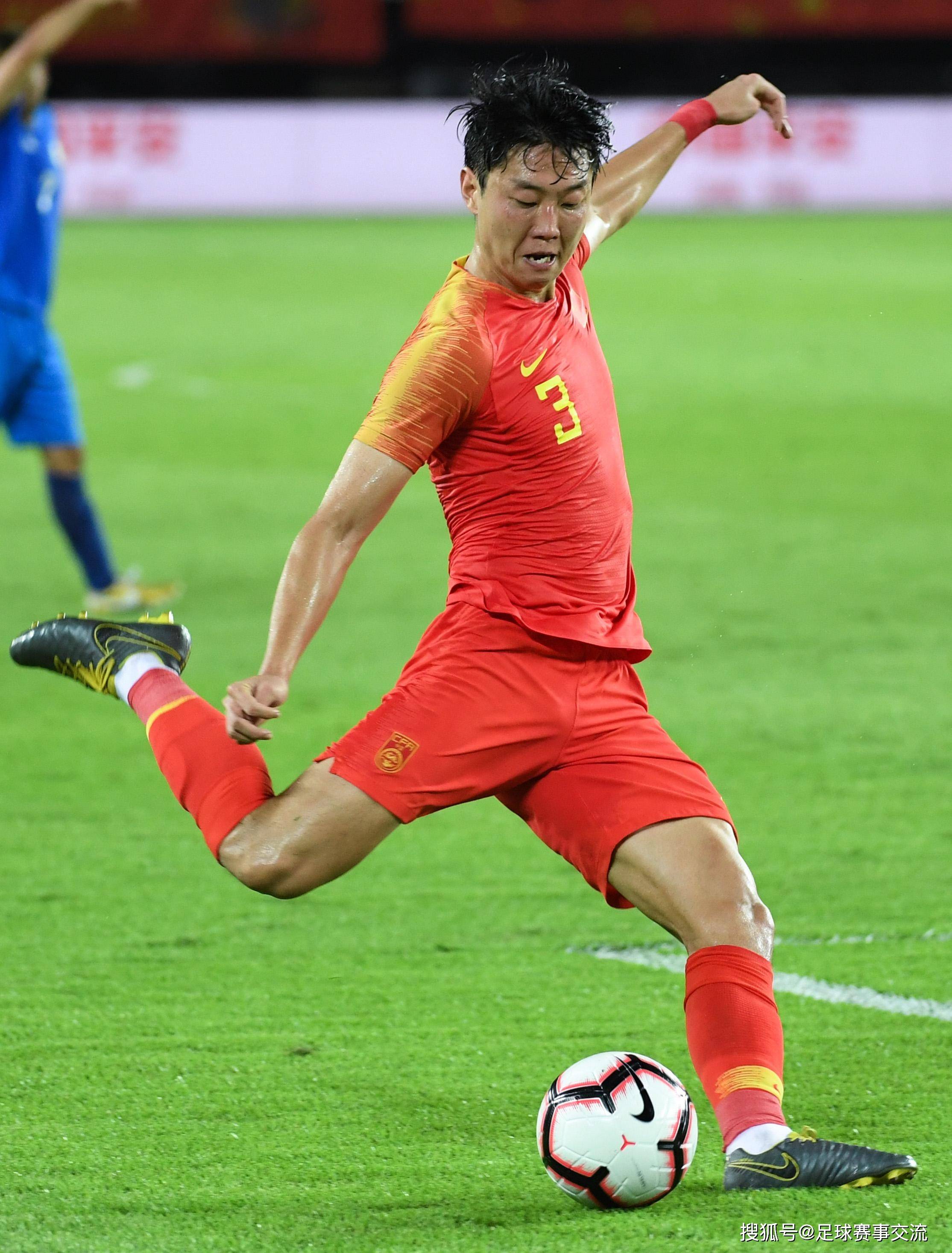 阿曼球队赢得胜仗，晋级比赛继续