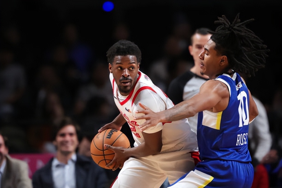 开拓者遭遇灰熊逆转，强劲发挥不足