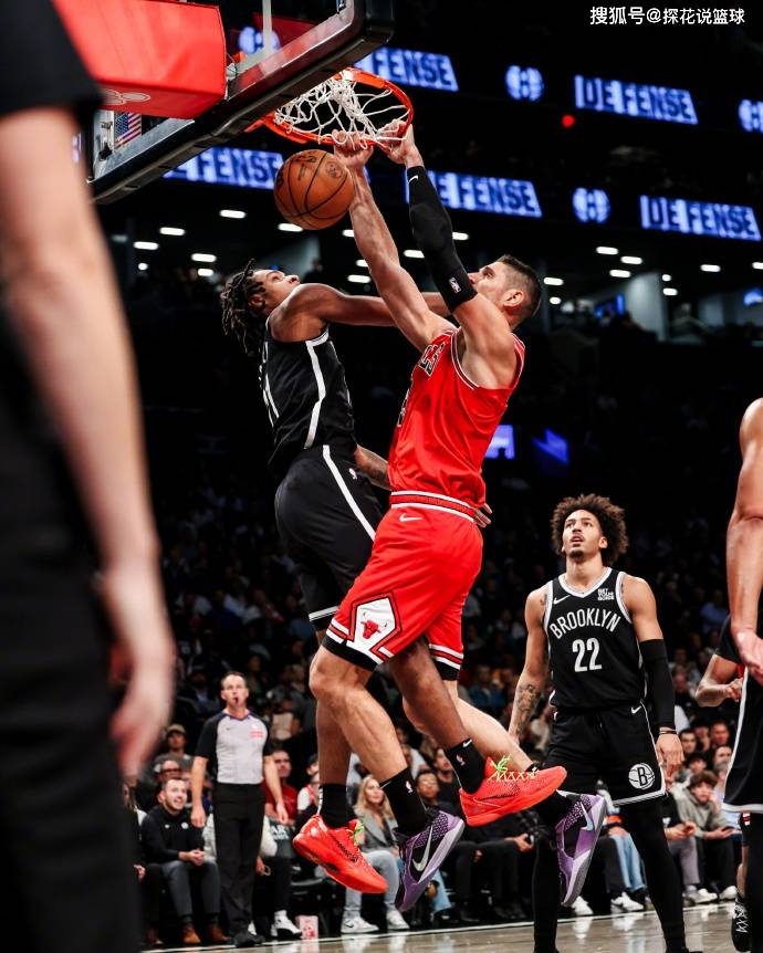 开云体育网页版-包含人逆转公牛：西蒙斯的全面表现率队获胜的词条