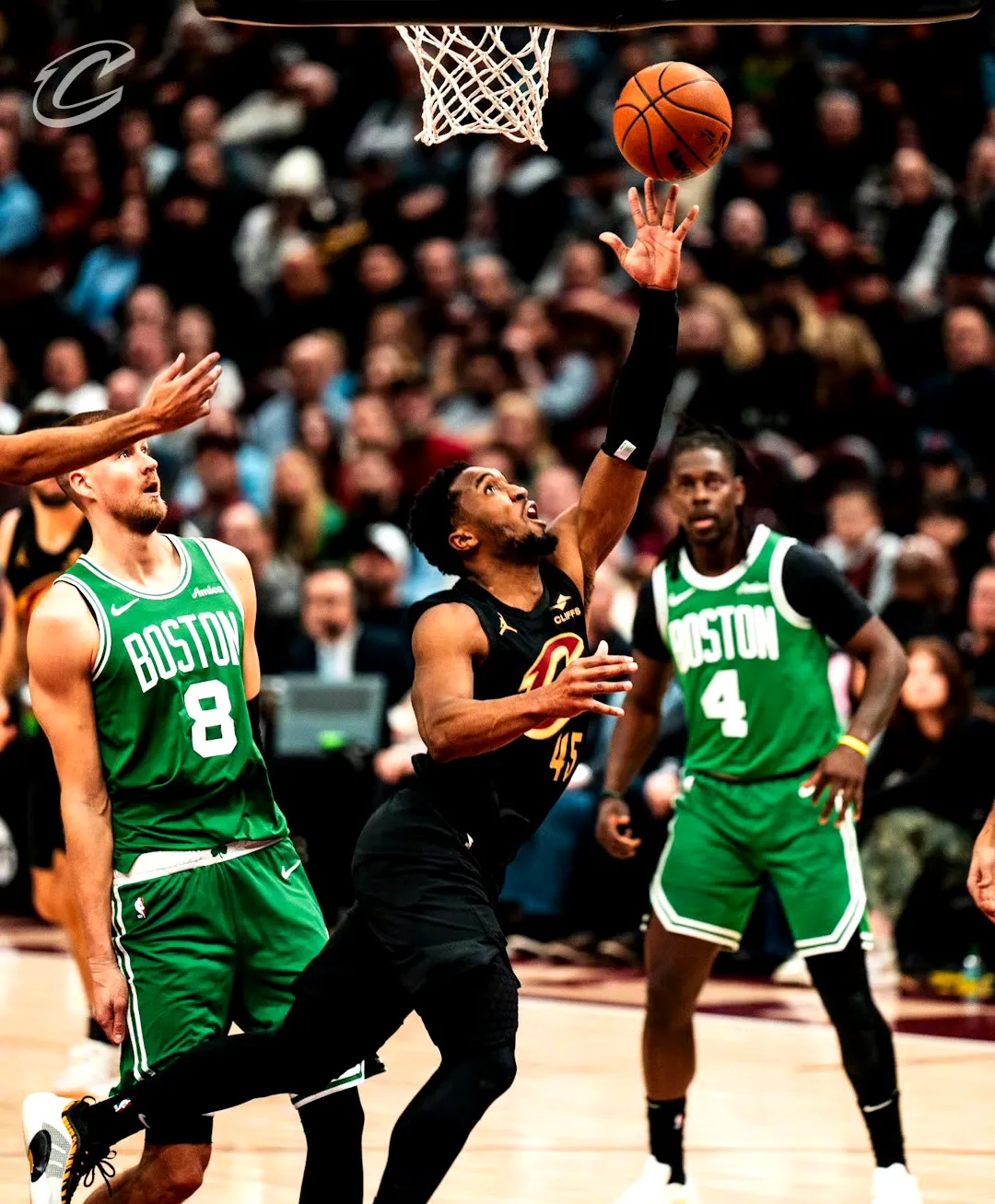 开云体育官方入口-凯尔特人击败公牛，豪取胜利