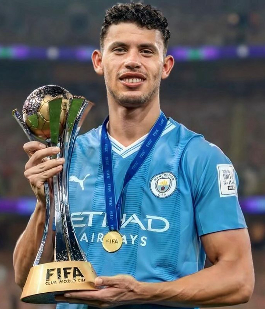 马拉加球员努内斯被调整至替补席