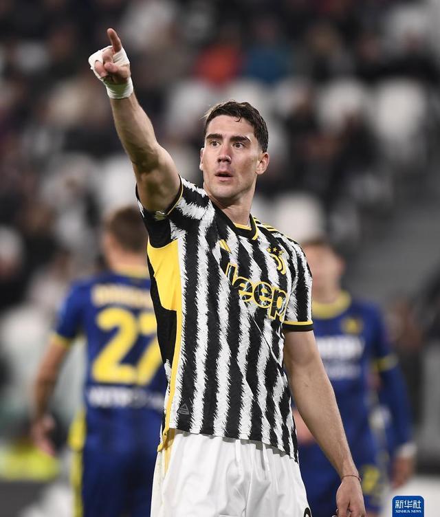 开云体育官方登录入口-尤文图斯球员合砍四球，大胜对手取得胜利
