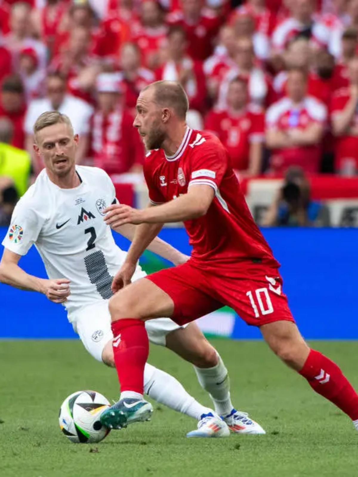 开云体育亚洲官网-波兰主场惨败克罗地亚，提前出局