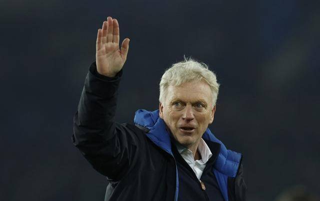 热刺客场逆袭埃弗顿，保持不败地位