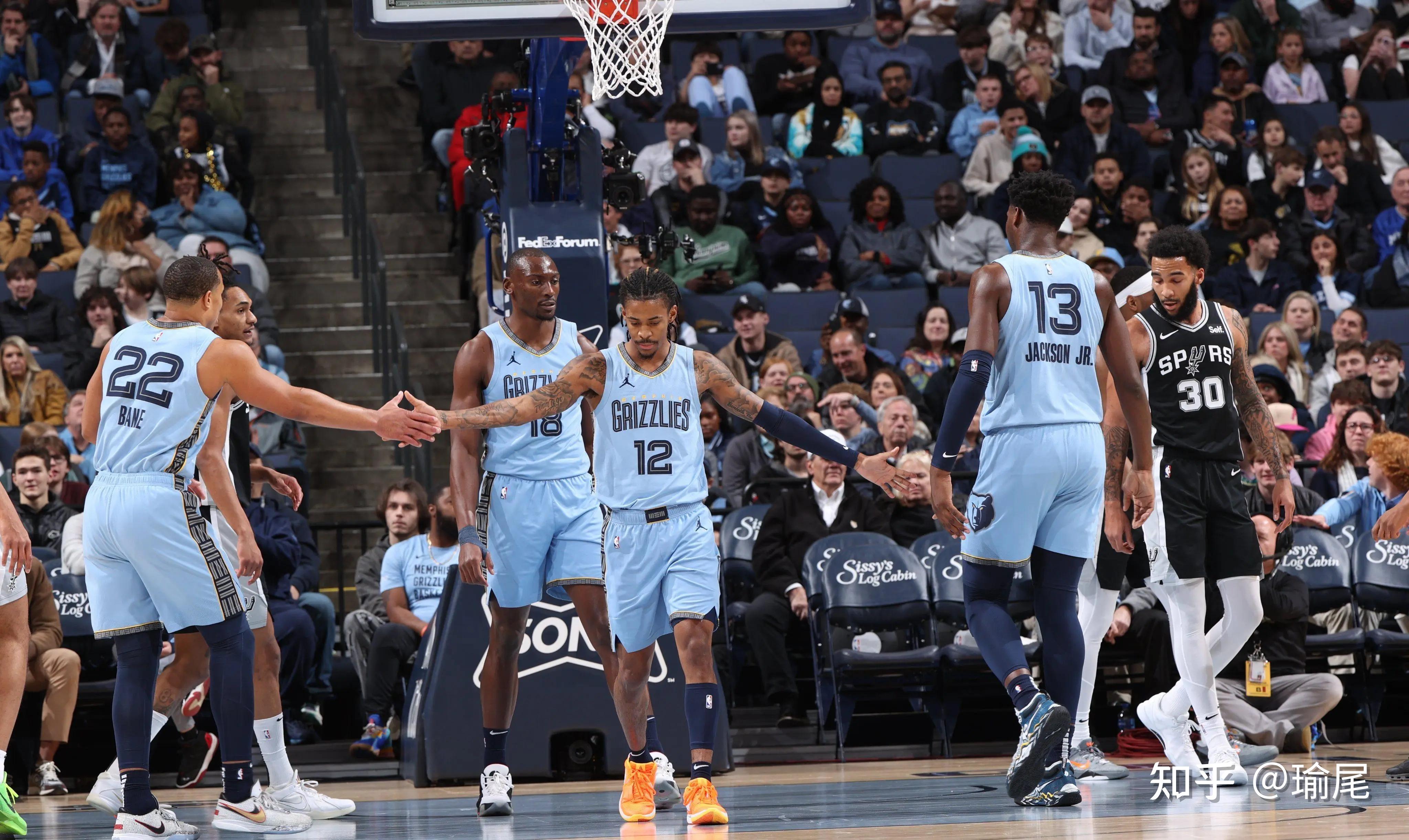 猛龙惜败活塞，德罗赞关键时刻缺席