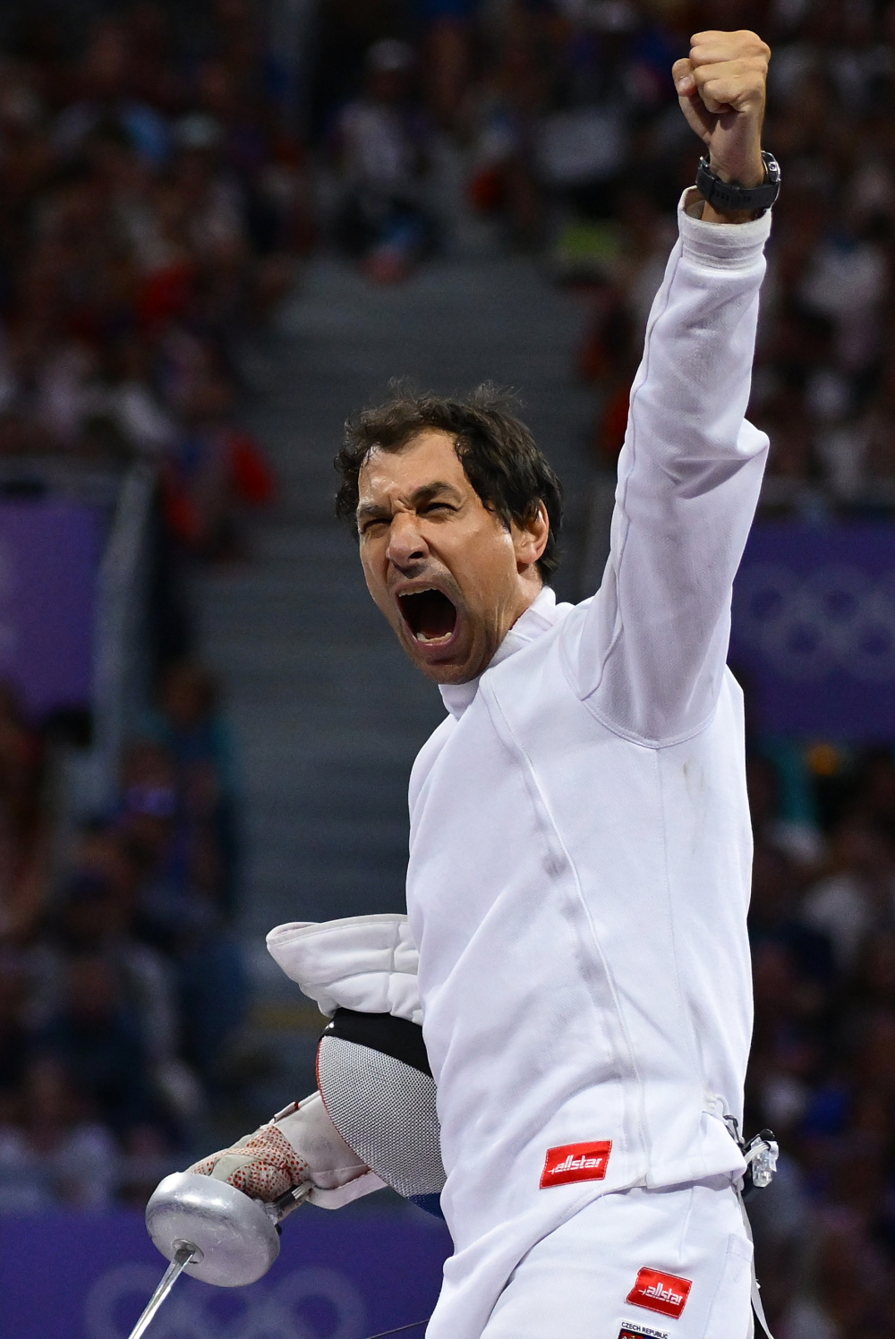 开云体育网页版入口-捷克队在篮球比赛中力克对手，取得胜利