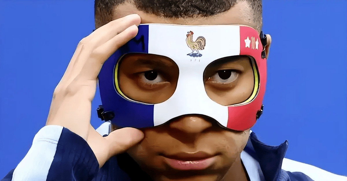 欧洲杯足球赛场上，女球员崭露头角的简单介绍